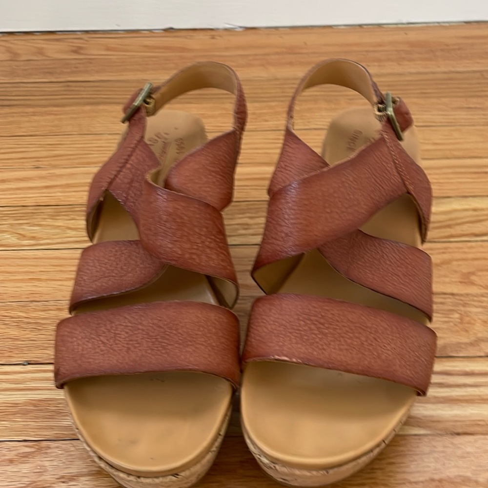 Kork-ease leather sandals size 9